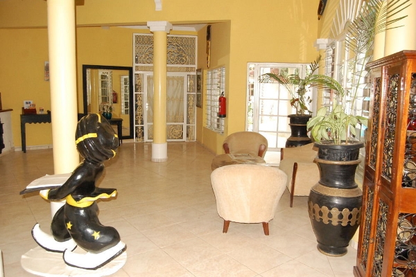 Hotel Coconut Residence (Bakau)